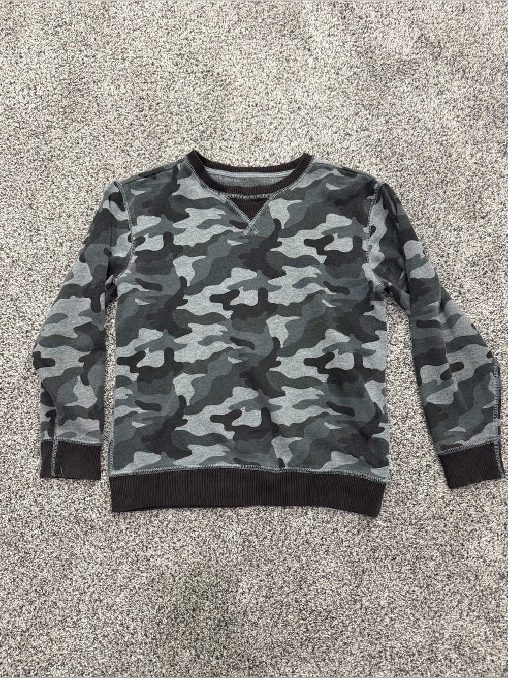 Children’s Place Camo Sweatshirt, Size Large 10/12